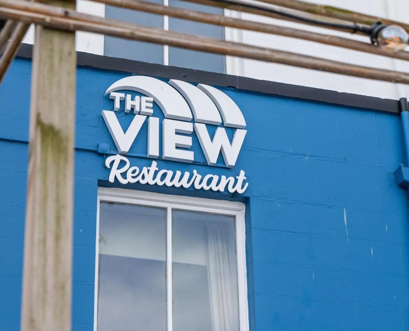 Delmont Hotel & View Restaurant Scarborough